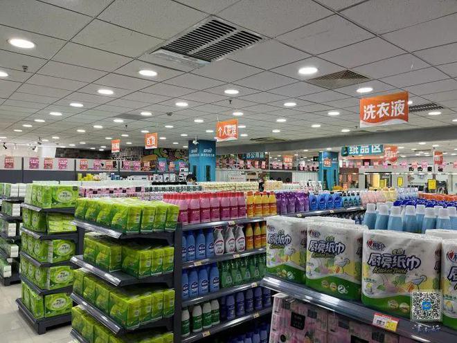 津南區(qū)供銷合作社聯(lián)合社開(kāi)設(shè)日用品展銷區(qū) 補(bǔ)齊消費(fèi)品流通領(lǐng)域服務(wù)短板，提升便民惠民水平